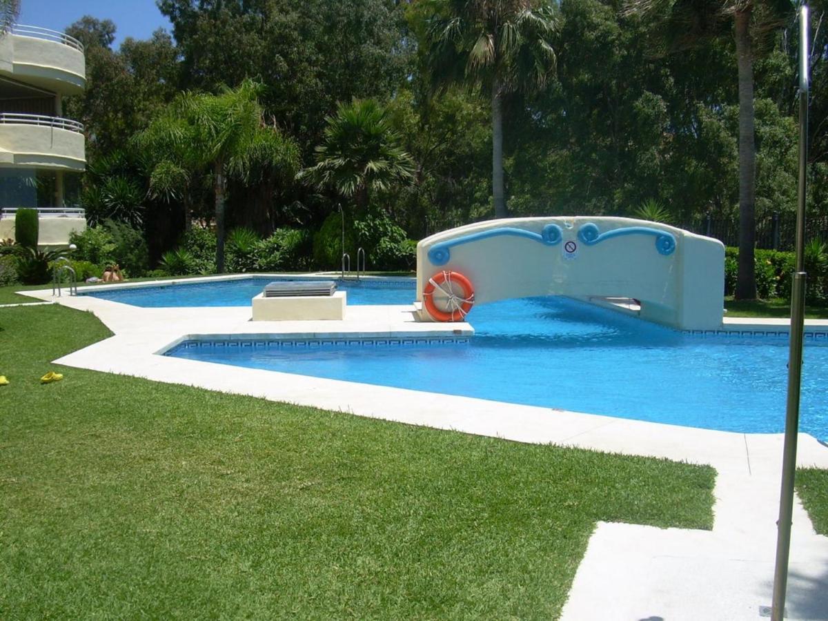 Holidays2Benalmadena Torrequebrada Sea View Front Beach With Pool Parking & Terraces Zewnętrze zdjęcie