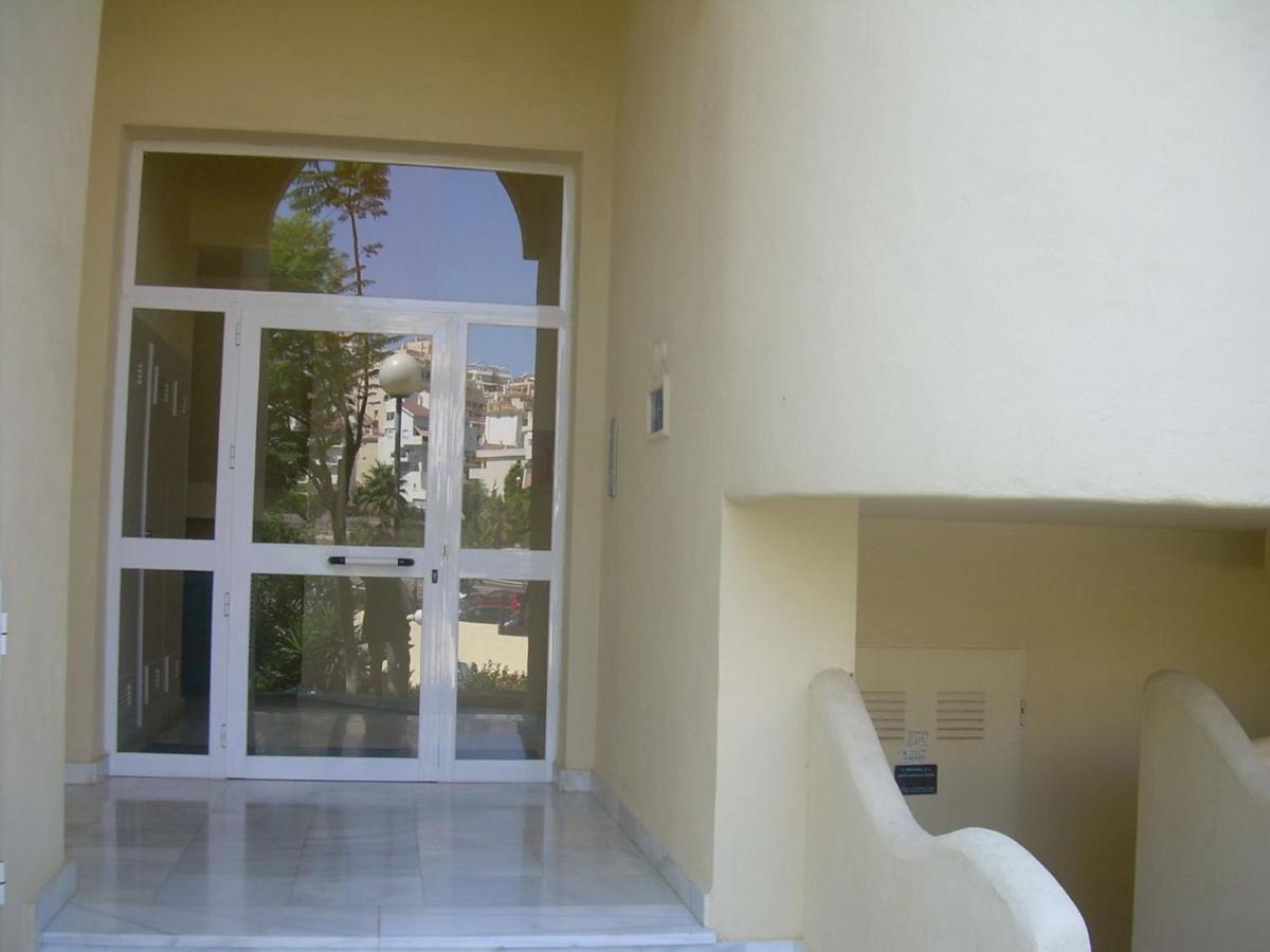 Holidays2Benalmadena Torrequebrada Sea View Front Beach With Pool Parking & Terraces Zewnętrze zdjęcie